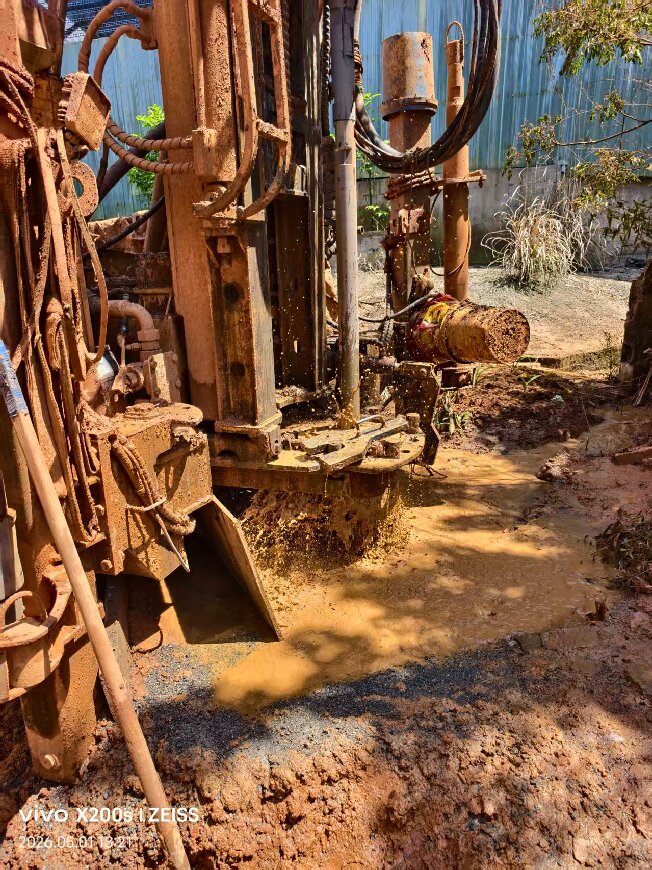 黄山打岩石井